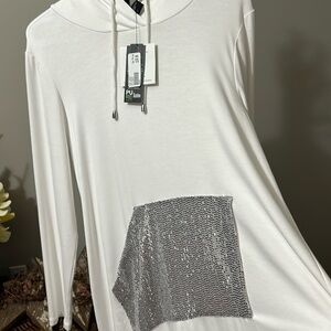 Sz L 🇨🇦⭐️NWT Pure Essence Bamboo White Hooded Silver Sequin Accent Pocket Dress